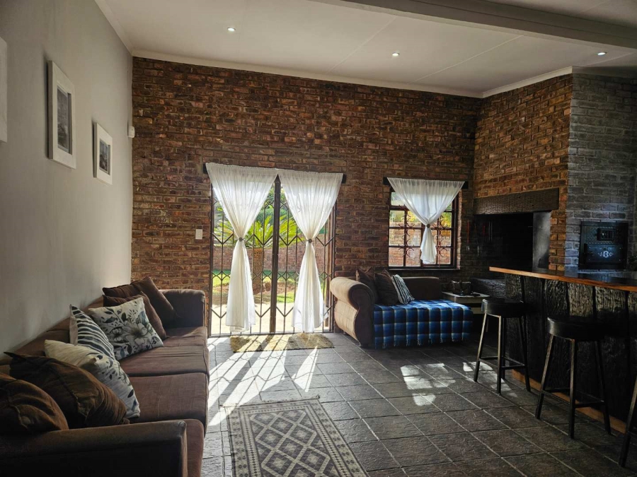 5 Bedroom Property for Sale in Fairbridge Heights Eastern Cape